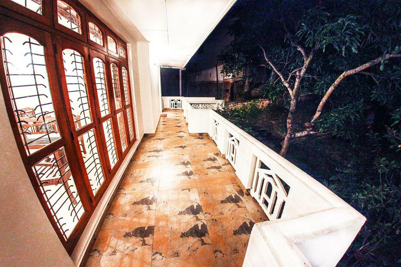12 B Lewella Road, Kandy. Extérieur photo
